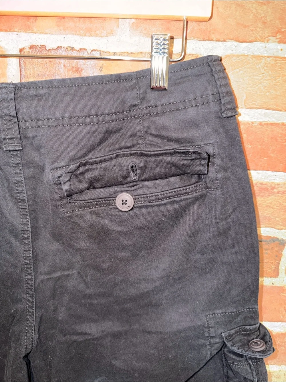 Men's Aero Black Cargo Shorts - Classic Utility Style Y2K Sz 30